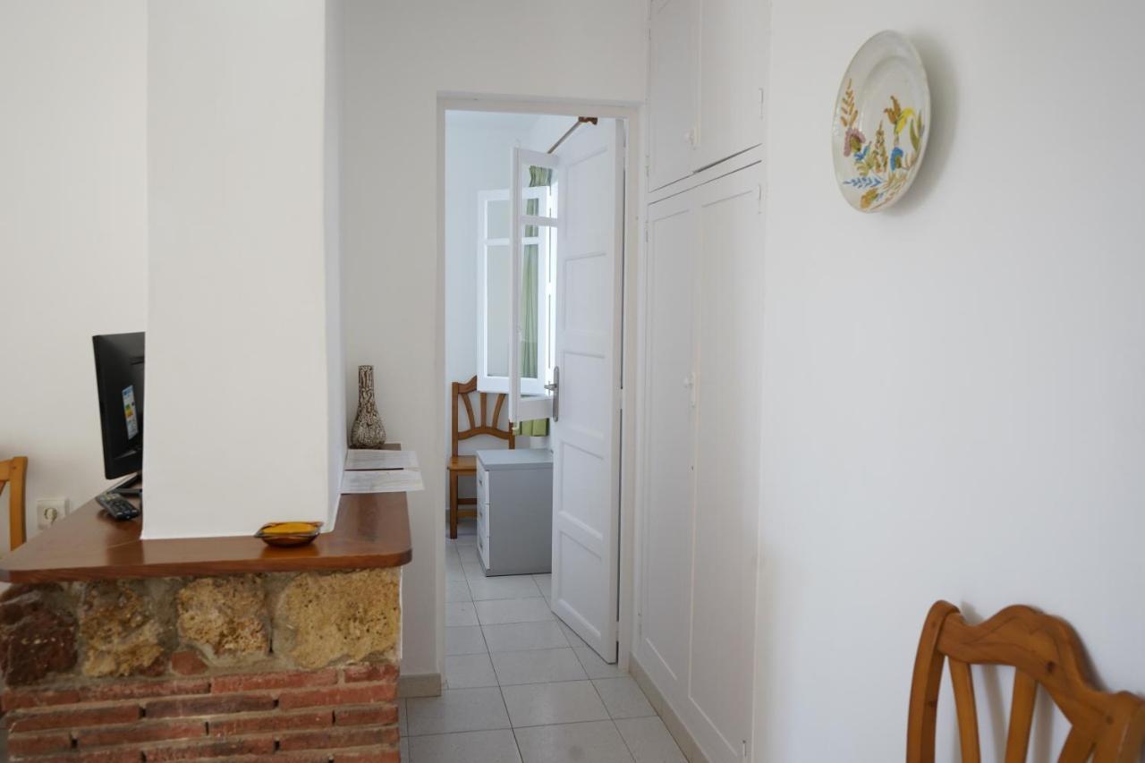 Apartamentos Playa Calan Blanes Cala'N Blanes  Exterior photo